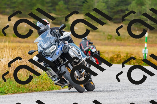 20250907111919_-R021860_r2