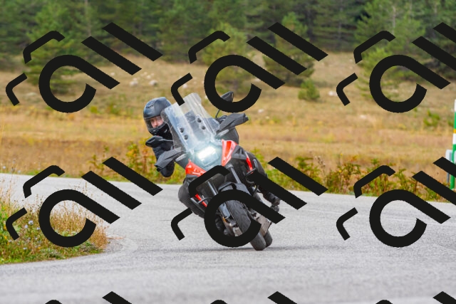 20250907112719_-R021974_r2