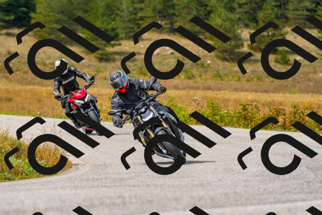 20250907114826_-R022327_r2