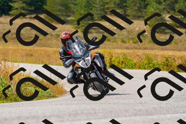 20250907115457_-R022403_r2