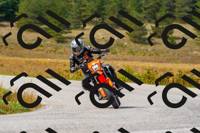 20250907115742_-R022448_r2