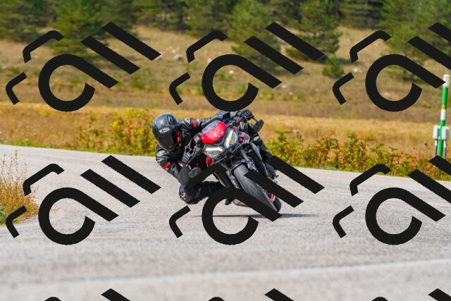 20250907115755_-R022480_r2