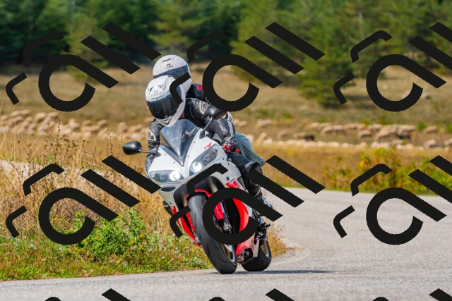 20250907120820_-R022668_r2