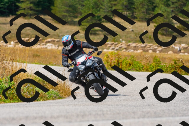 20250907120842_-R022674_r2