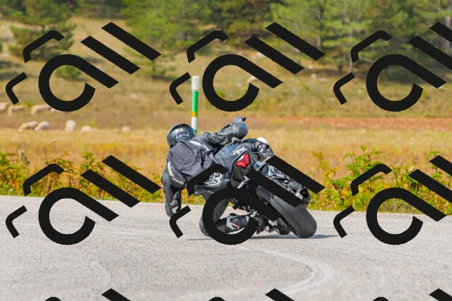 20250907120902_-R022684_r2