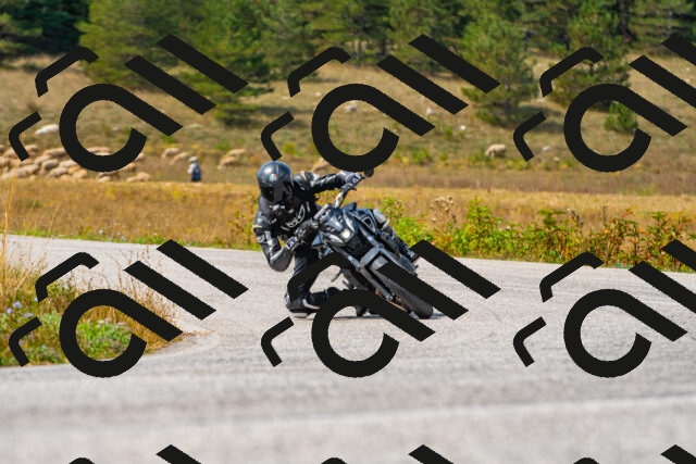 20250907121007_-R022686_r2