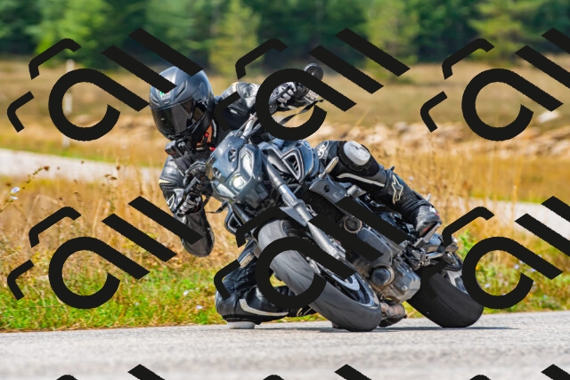 20250907121007_-R022690_r2