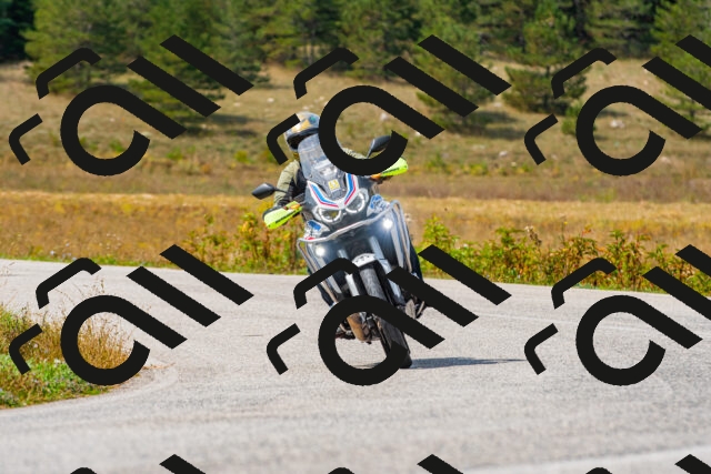 20250907123217_-R022832_r2