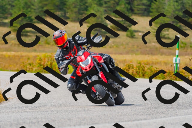 20250907124340_-R022886_r2