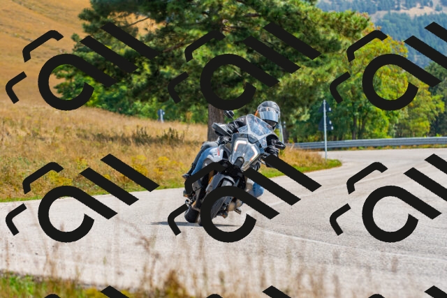 20250907125005_-R022903_r2