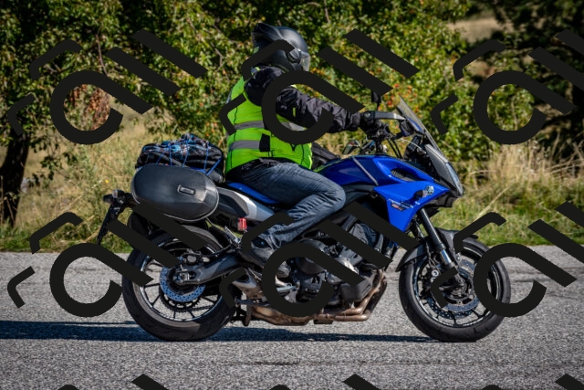 202509131030-DSC_3884_c2