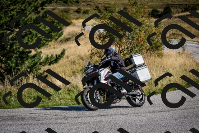 202509131045-DSC_3904_c2