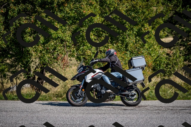 202509131045-DSC_3905_c2