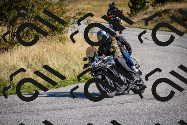 202509131047-DSC_3920_c2