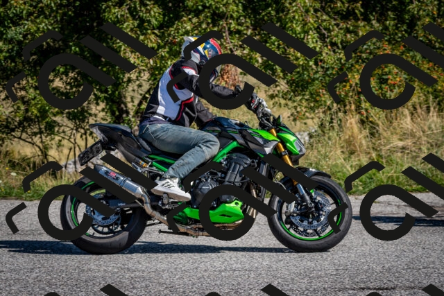 202509131052-DSC_3932_c2