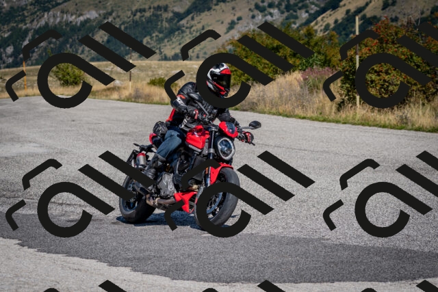 202509131134-DSC_4138_c2