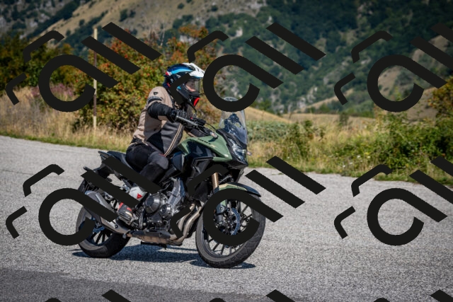 202509131200-DSC_4267_c2