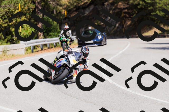 202509131310-_04A8172_c3