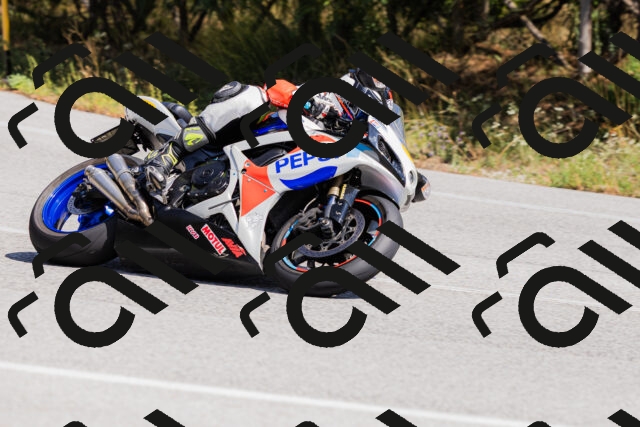 202509131310-_04A8174_c3