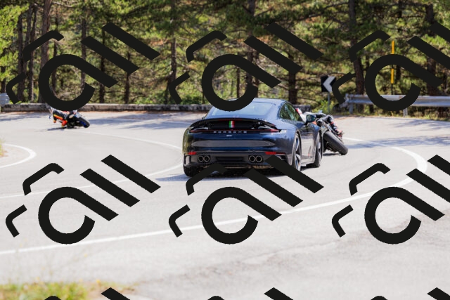 202509131310-_04A8181_c3