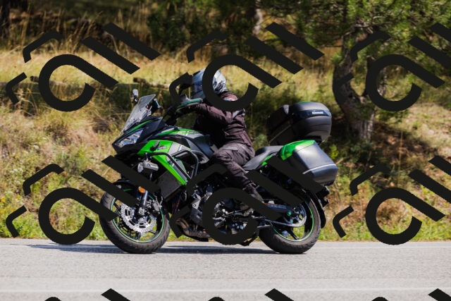 202509131314-_04A8233_c3