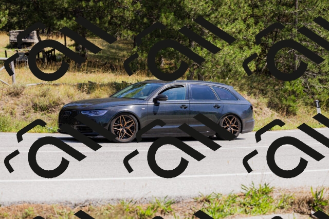 202509131317-_04A8277_c3