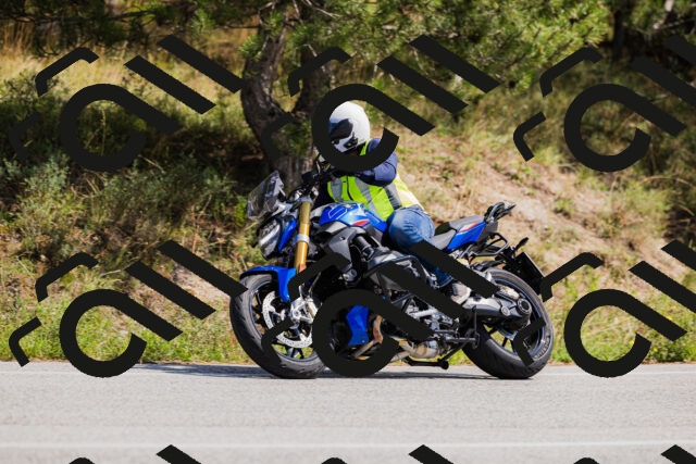 202509131322-_04A8295_c3