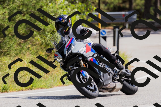 202509131324-_04A8333_c3