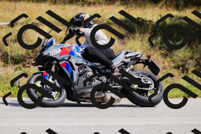 202509131324-_04A8335_c3