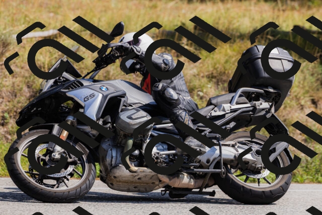 202509131332-_04A8434_c3