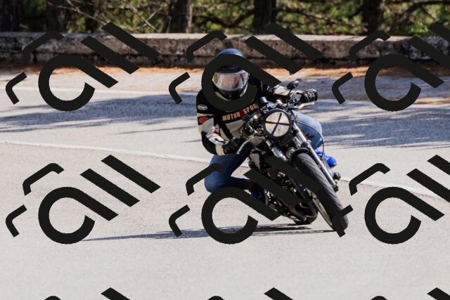 202509131343-_04A8517_c3