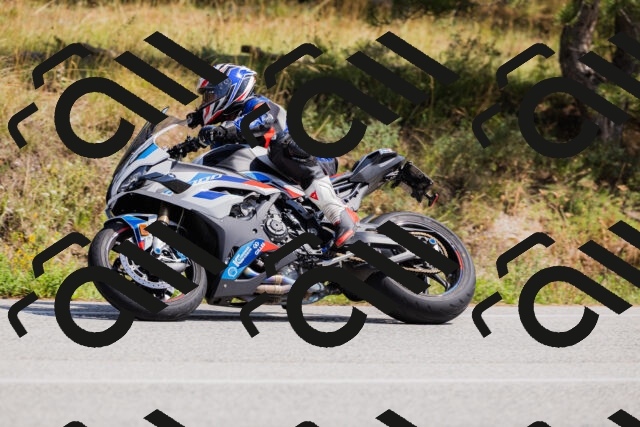 202509131343-_04A8549_c3