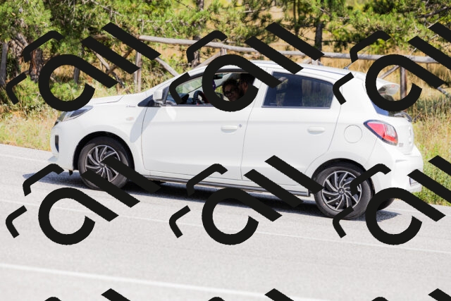 202509131353-_04A8618_c3