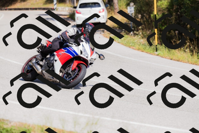 202509131402-_04A8702_c3