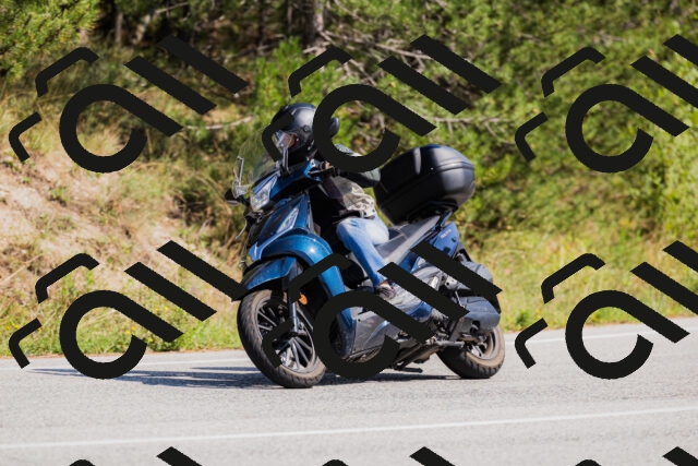 202509131428-_04A8904_c3