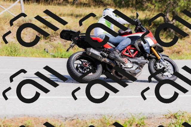 202509131431-_04A8932_c3