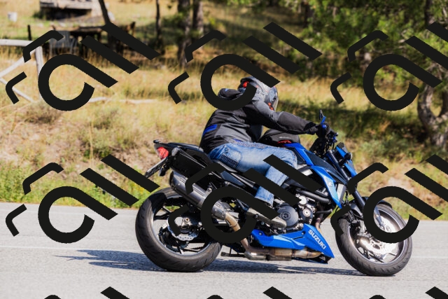 202509131431-_04A8940_c3