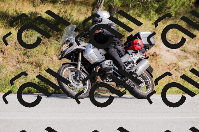 202509131444-_04A9069_c3