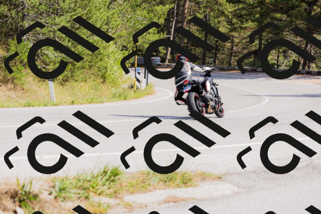 202509131503-_04A9232_c3