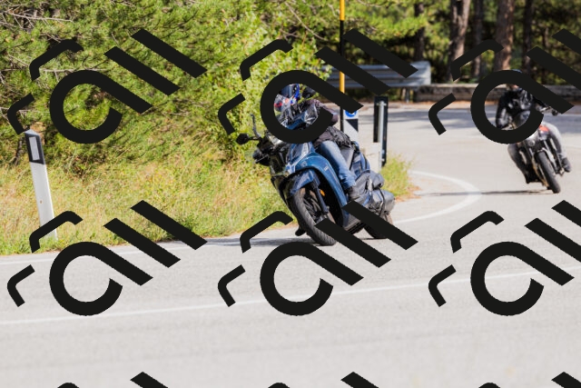 202509131513-_04A9328_c3