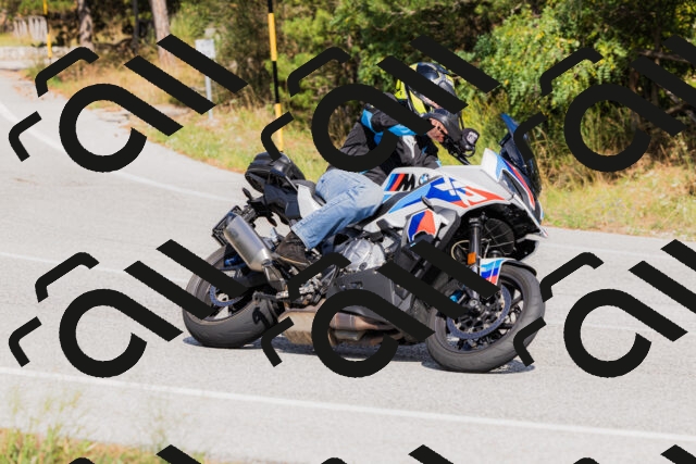 202509131516-_04A9400_c3