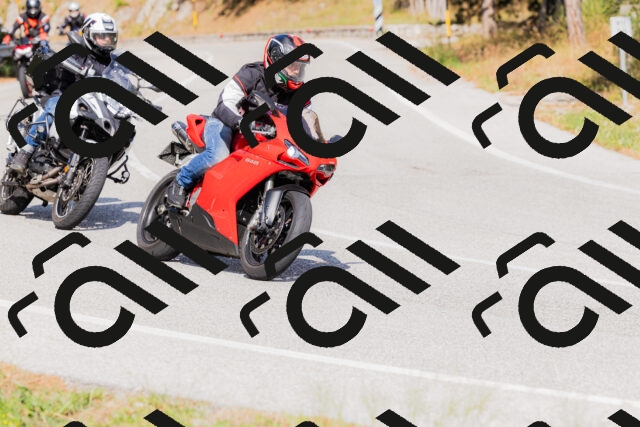 202509131518-_04A9423_c3