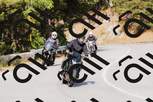 202509131519-_04A9438_c3