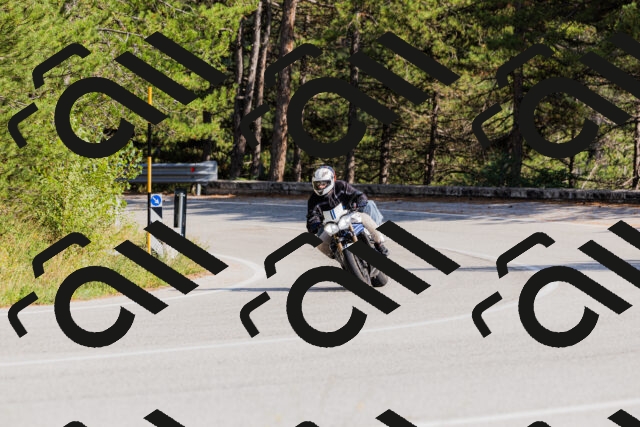 202509131530-_04A9567_c3