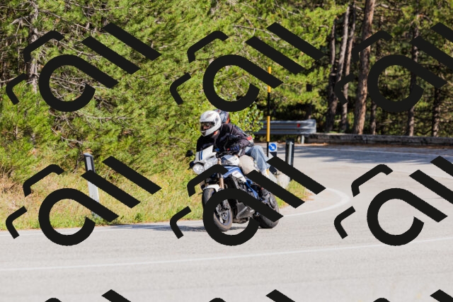 202509131530-_04A9569_c3