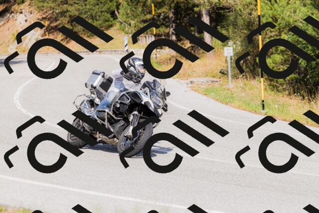 202509131530-_04A9576_c3