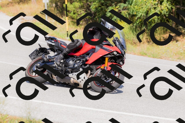 202509131532-_04A9611_c3