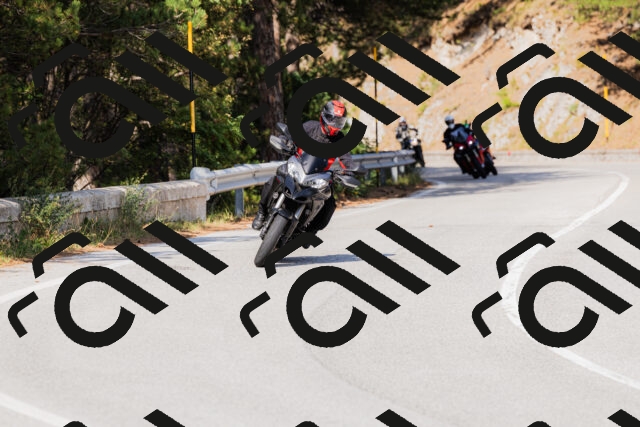 202509131538-_04A9649_c3