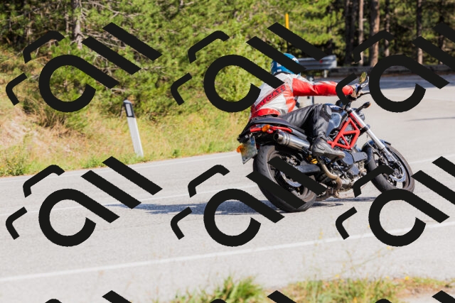 202509131545-_04A9684_c3