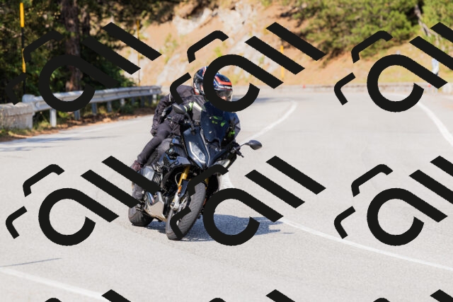 202509131551-_04A9758_c3